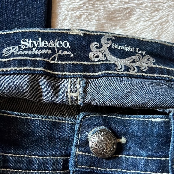 SOLD - Picture 4 of 8